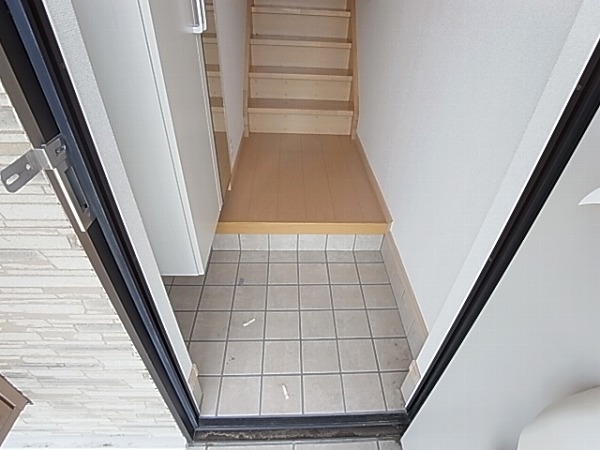 レイクサイド柏の葉　壱番館 玄関