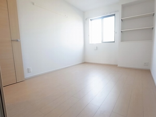 エレガントヒルⅢA ベッドルーム