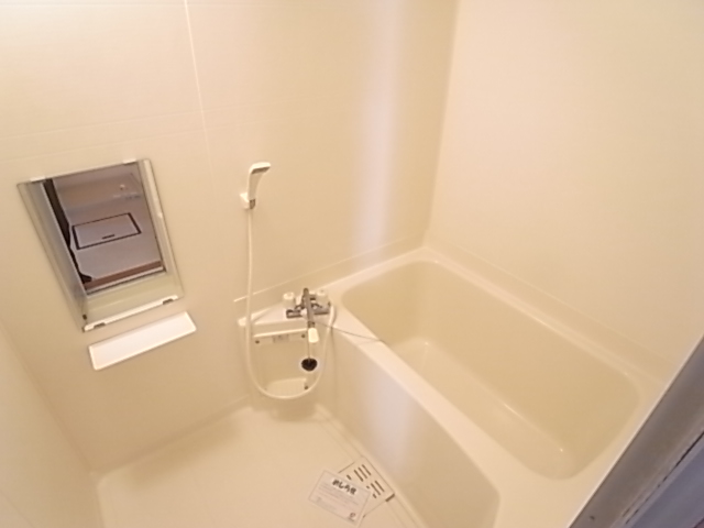 グランラシーヌ 風呂画像