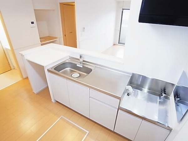 ルシェリアB キッチン