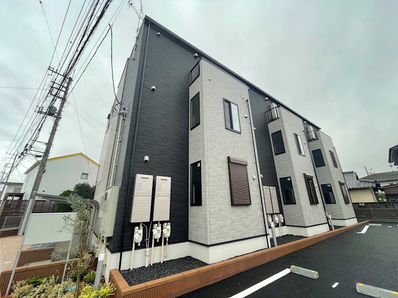 クローバーヒルズ 303号室 外観