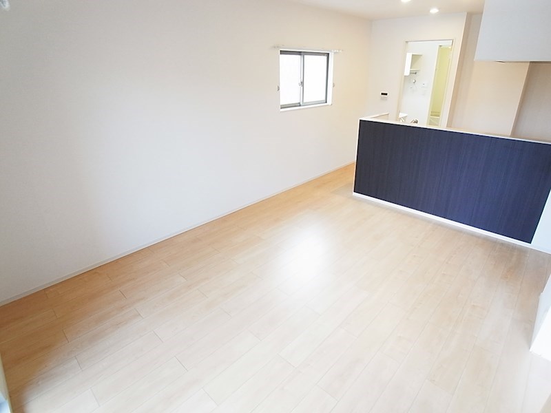 アルファ　クレスト リビング