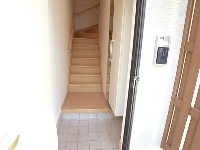 ピサンリ  玄関