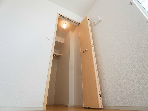 Shining Court その他3