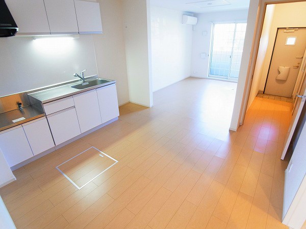 Shining Court リビング