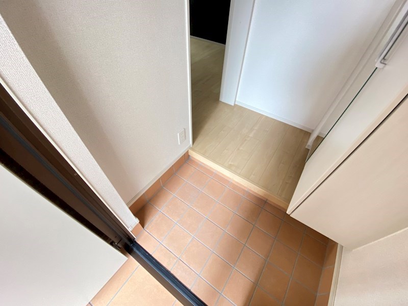 アヴェンタドールⅡ 玄関