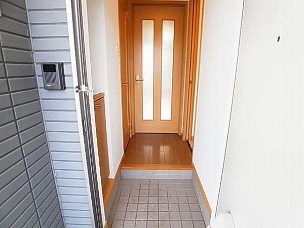 サニーサイド 玄関