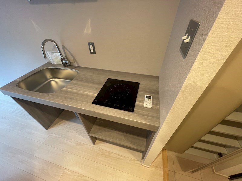 ART APARTMENT IN Ootaka-no-Mori キッチン