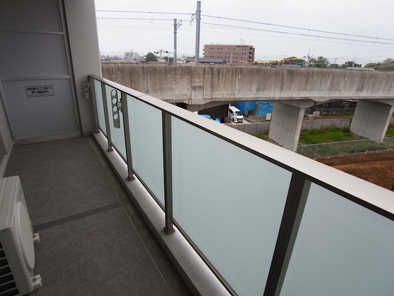 ART RESIDENCE IN KASHIWA-no-HA ベランダ