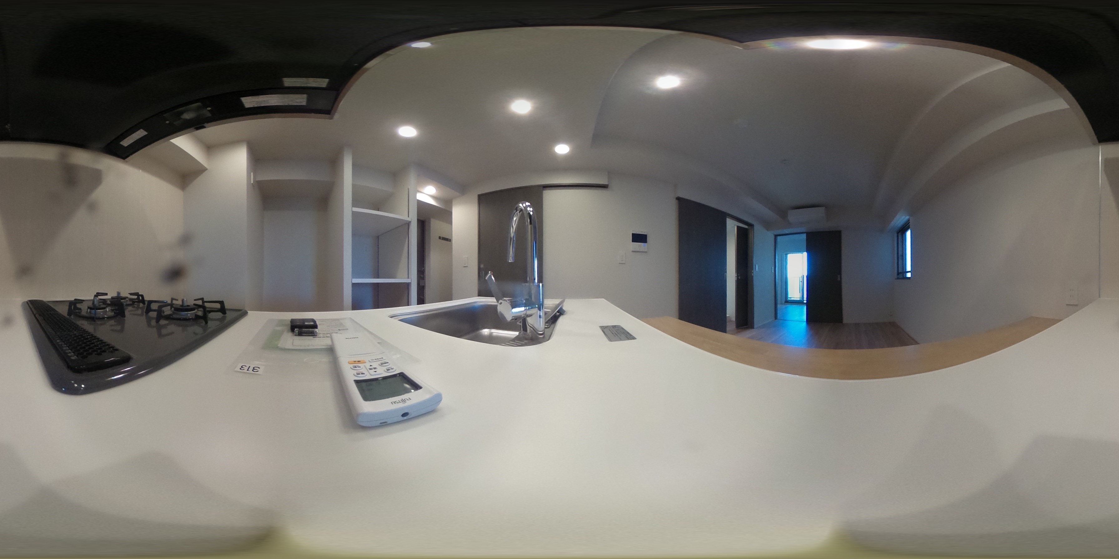 ART RESIDENCE IN OoTAKA-no-MORI キッチン