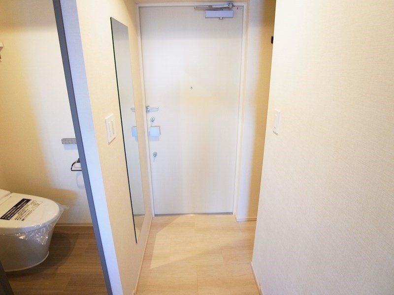 ART RESIDENCE IN OoTAKA-no-MORI 玄関