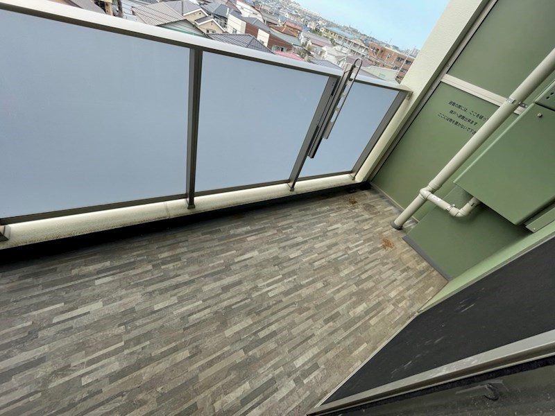 ART RESIDENCE IN OoTAKA-no-MORI ベランダ