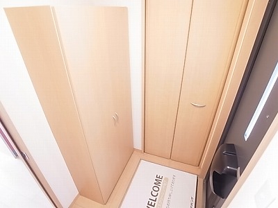 キャトルセゾン（初石） 玄関