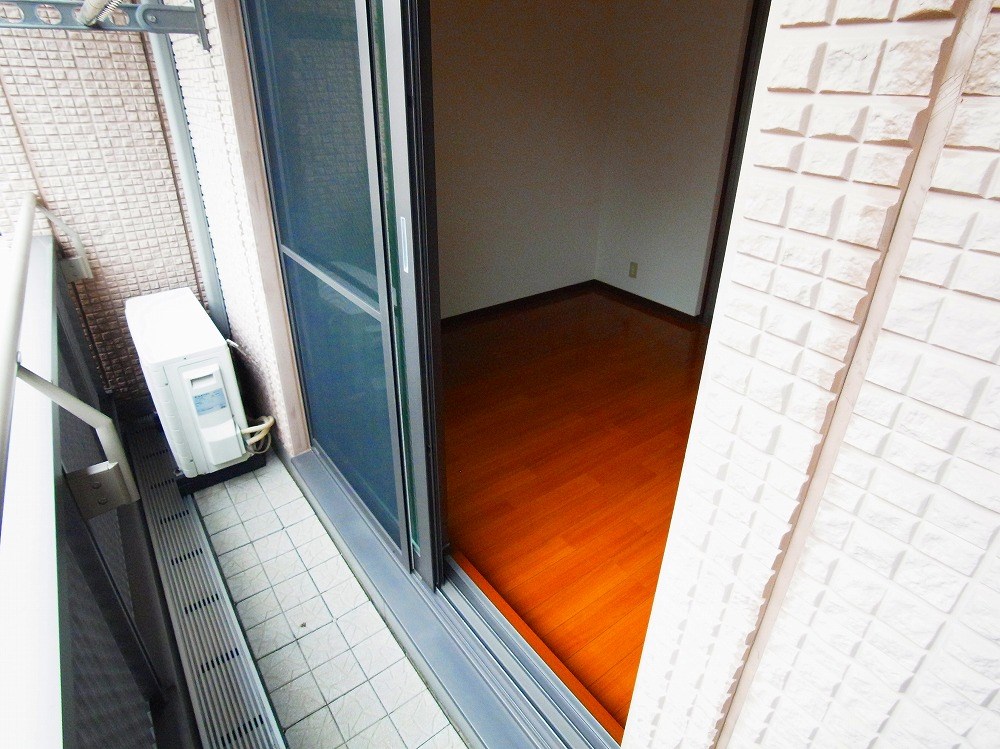 ガーデンスクエア梅島 ベランダ