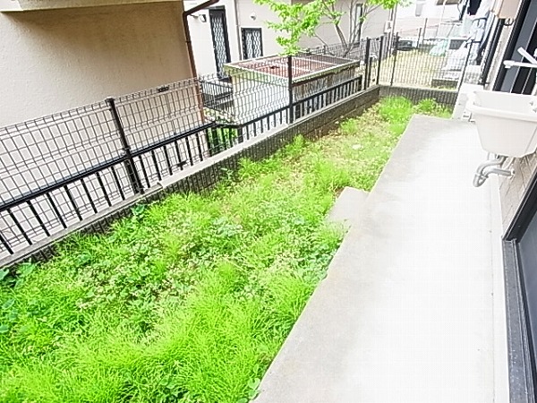 ファミーユ宮前A ベランダ