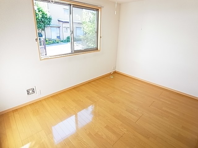 オランジェ リビング