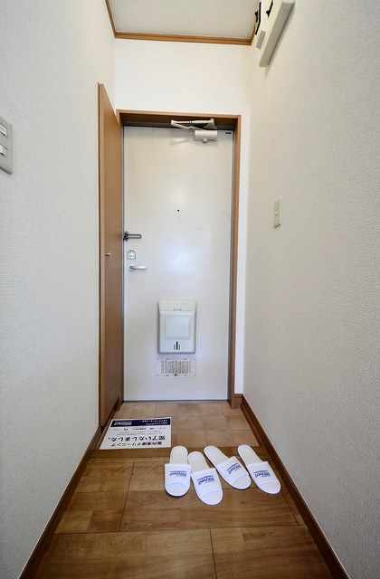 メゾンクラベール 玄関