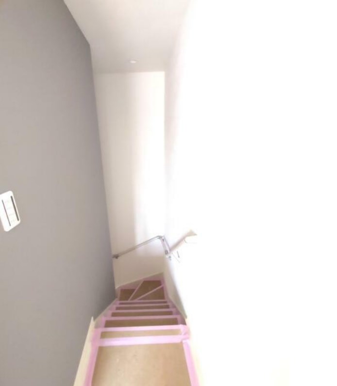 SKガレジオ右京塚Ⅲ 玄関