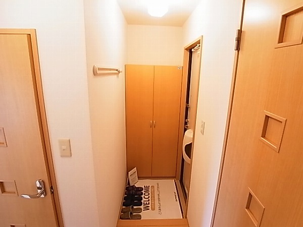 リシアンサス・ガーデンＦ 玄関