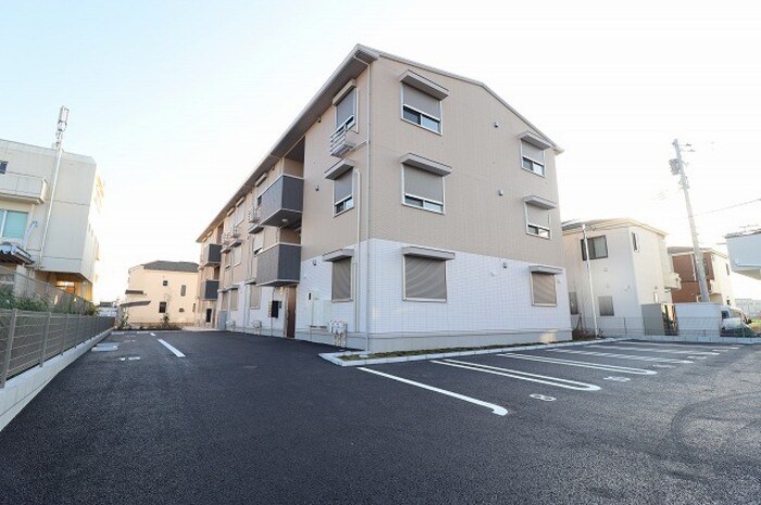 ファミリア　エテルナ 105号室 外観