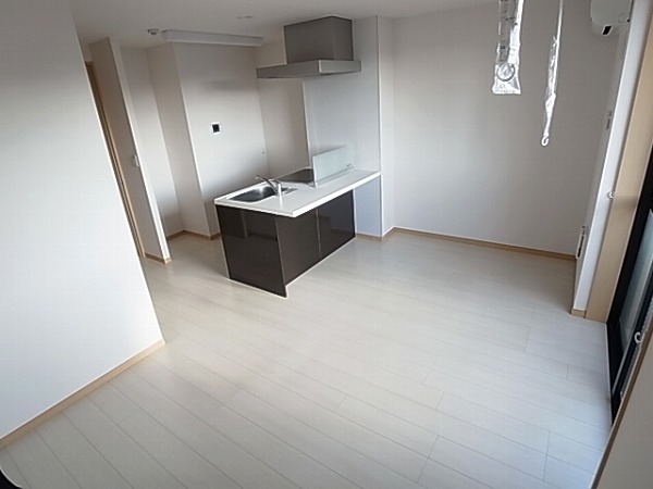 AVANTI　HILLS～アヴァンティ　ヒルズ～ リビング