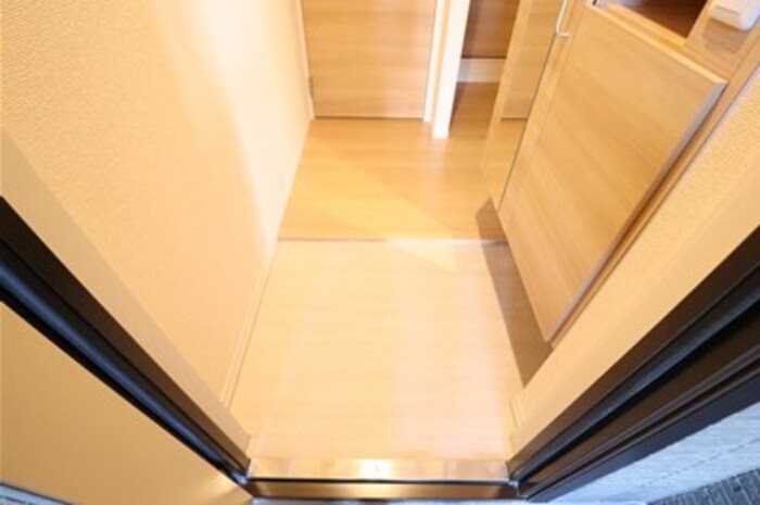 フェリシア 玄関