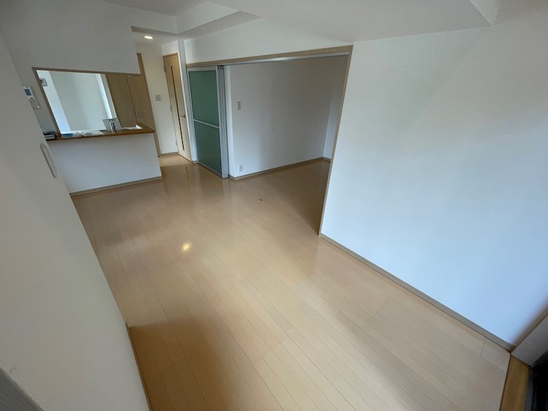 ガクエンヒルズ北千住 リビング