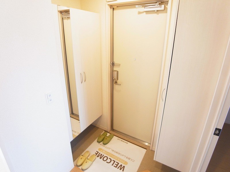 サンモール 玄関