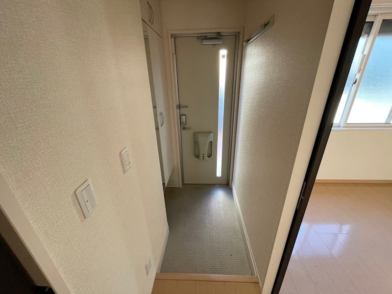 ＮＳハイツ３ 玄関