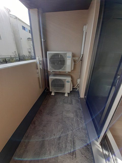 コントレイル ベランダ