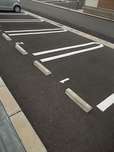 ベルクラールⅠ 駐車場