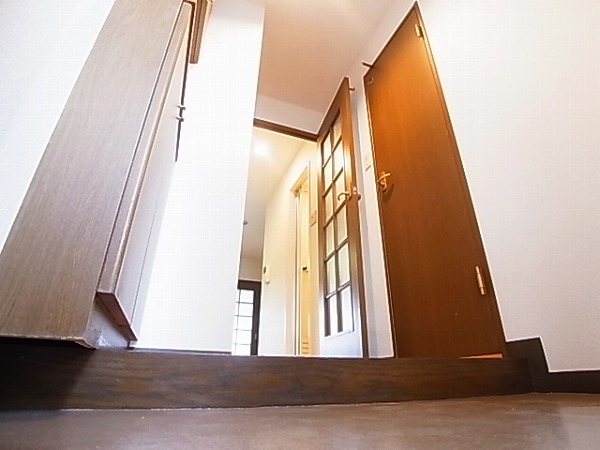 シャンドフルールⅡ 玄関