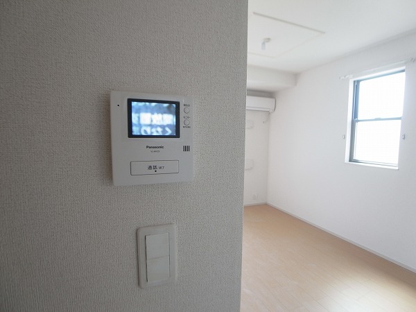 ブリリアントガーデンアゼリアＢ その他4