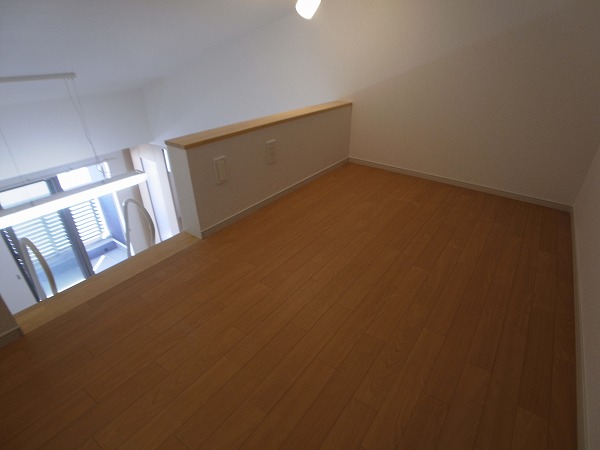 ブリリアントガーデンアゼリアＢ その他7