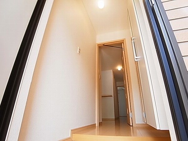 レイクタウン城山Ａ 玄関