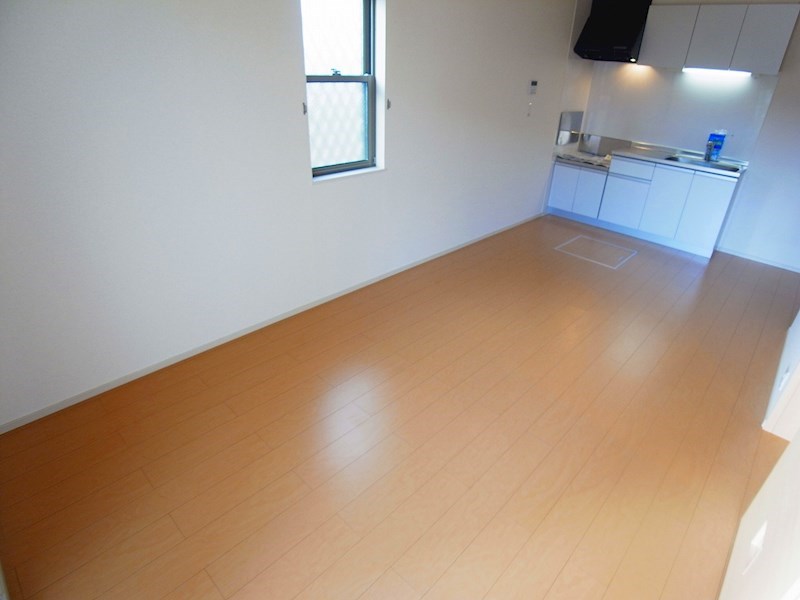 ホワイトプラザ リビング