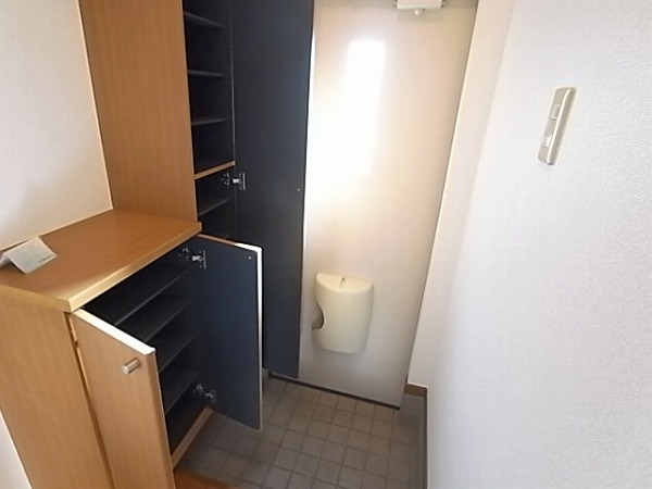 ブリックハウス その他9