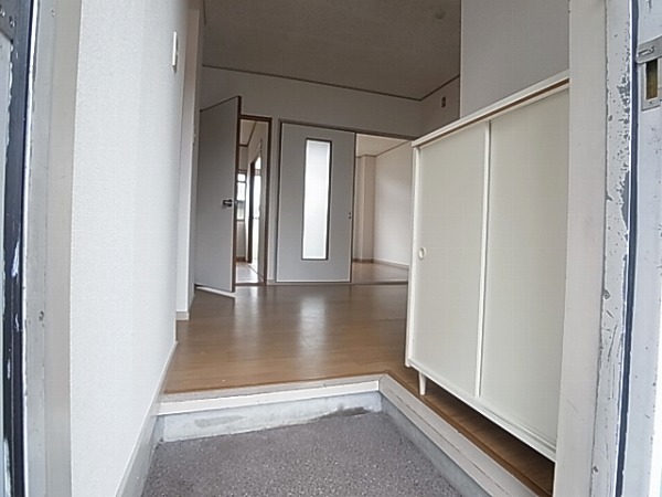 シティハイツ駒木台 玄関