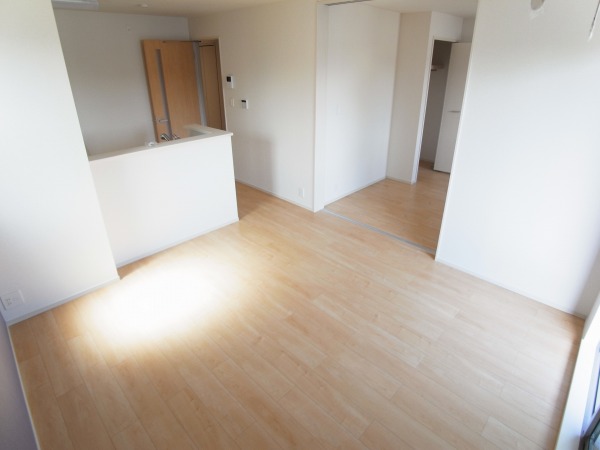 アウラ リビング