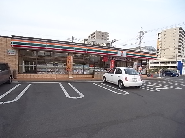 ラ・ポール コンビニ