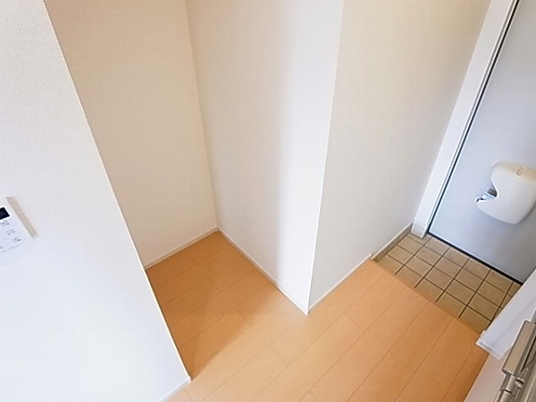 カーサ・ドマーニ 玄関