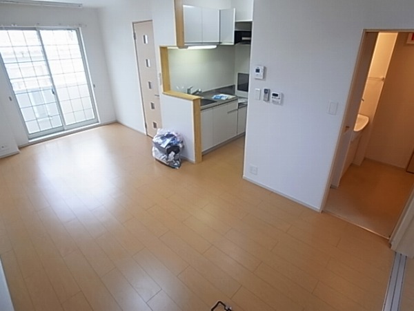 ラ　ヴェリテ リビング