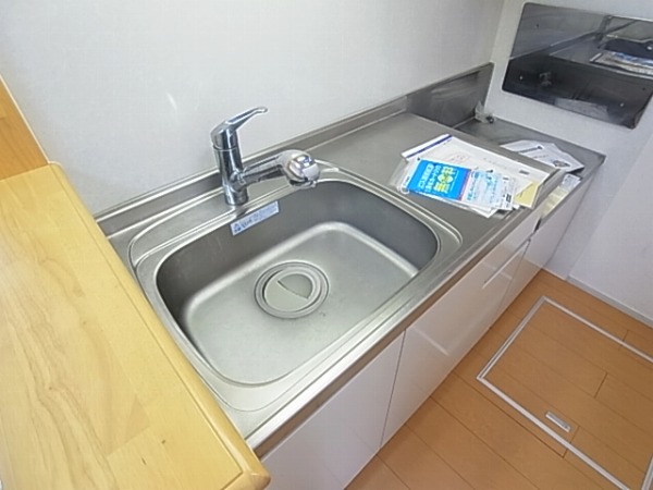 ラ　ヴェリテ その他15