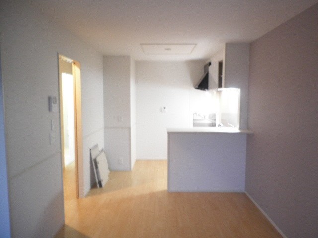 メゾン　プラシード リビング