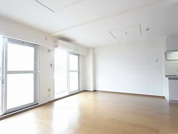 ローズガーデン（野田） リビング