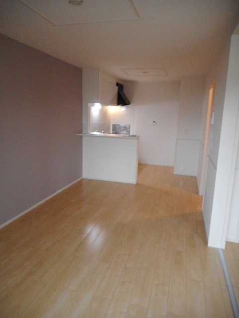 メゾン　プラシード リビング