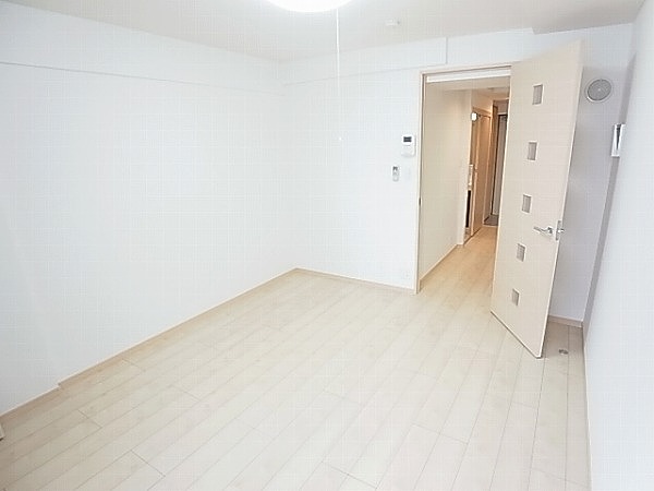 フライハイト リビング