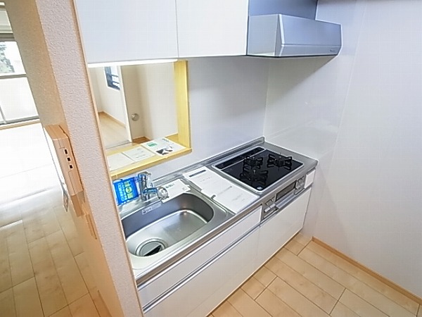 ゾーネンブルーメ・ノイン キッチン