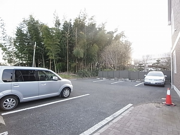 ドゥ・ジャルダン その他外観2