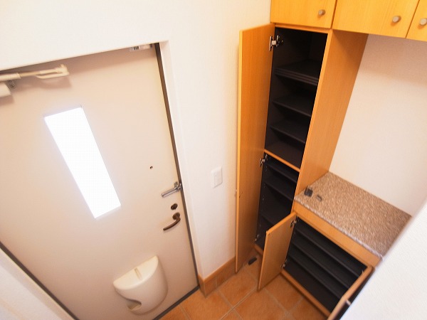 ブリーズ・ベル 玄関